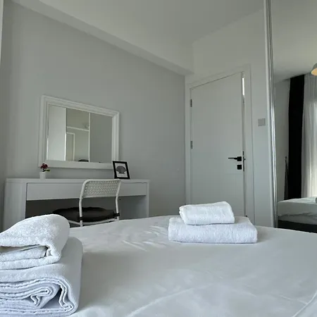 Caesar Blue Collection Nothern Cyprus Whith Bedroom Residences Lejlighed